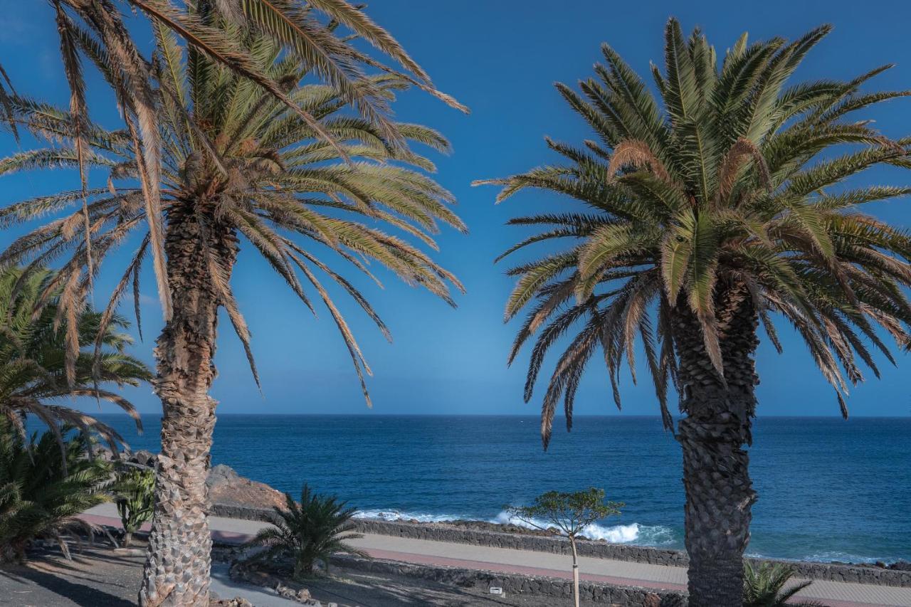 Luxury Estudio En Playa Roca A Primera Linea Del Mar Costa Teguise Exterior photo